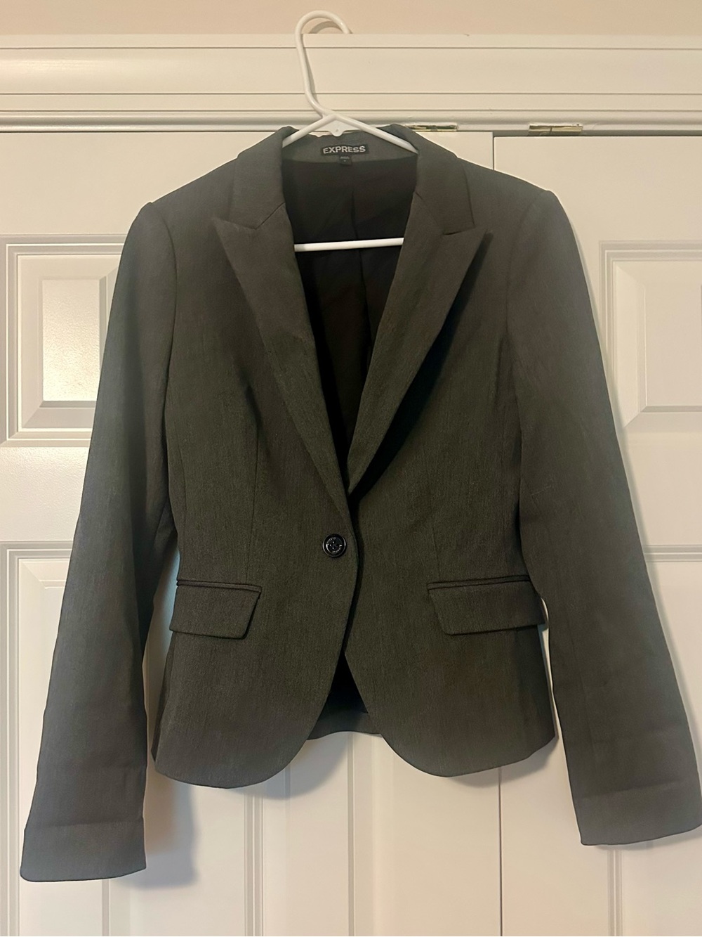 Express Black Single-Button Women's Blazer